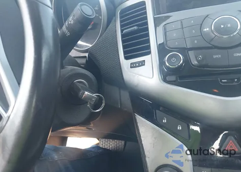 2014 Chevrolet Cruze 1Lt Auto z USA, uszkodzony, nr VIN 1G1PC5SB6E7348538